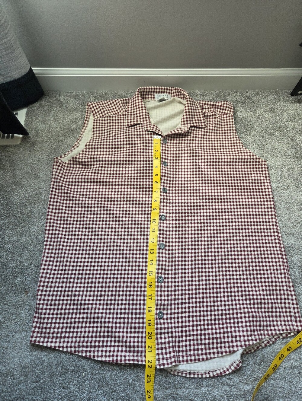 Vintage Burgundy Gingham Sleeveless Shirt - Picture 3 of 16